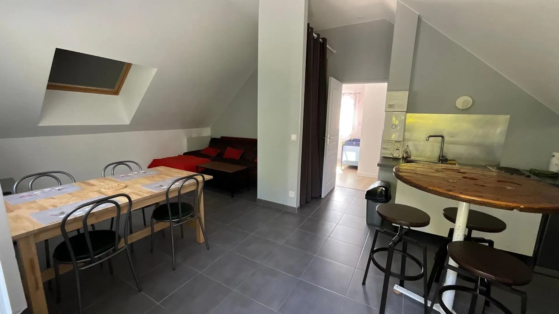 Appartement Meuble Camors Apartment